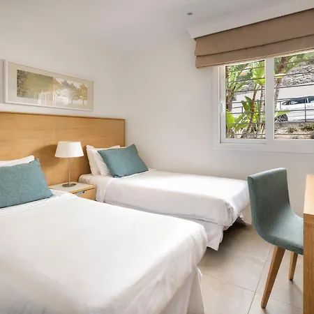 Apartment Beautiful With Stunning Sea Views, Perfect For Relaxation Fuengirola